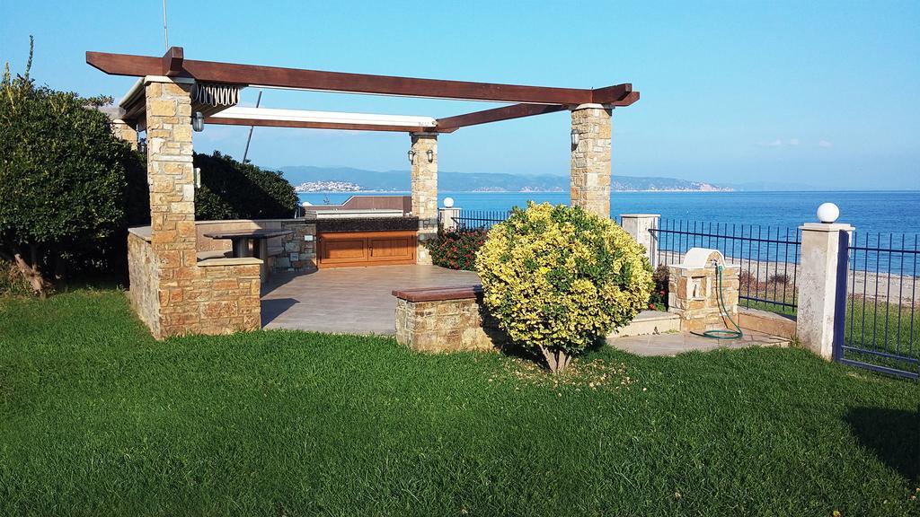 Villa Nefeli - Akti Salonikiou A Agios Nikolaos  Exteriör bild