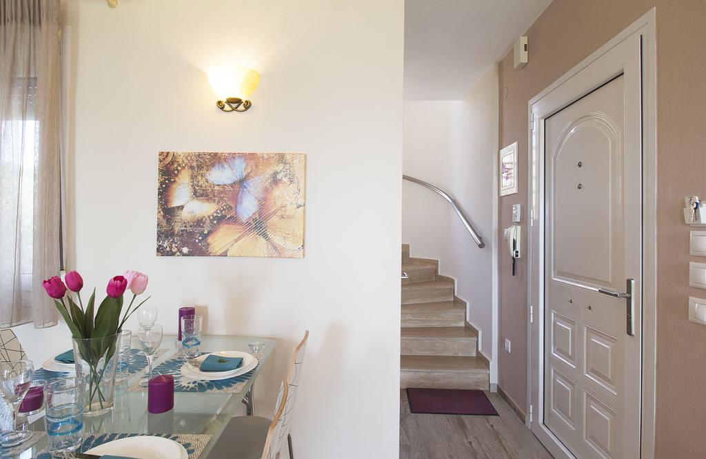 Villa Nefeli - Akti Salonikiou A Agios Nikolaos  Exteriör bild