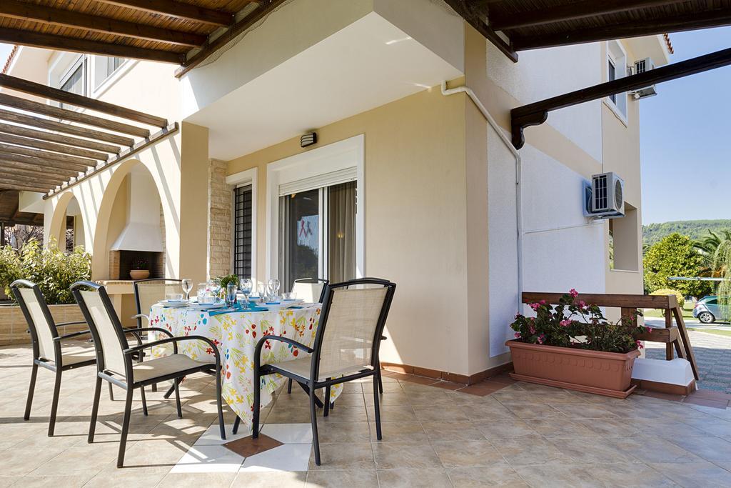 Villa Nefeli - Akti Salonikiou A Agios Nikolaos  Exteriör bild